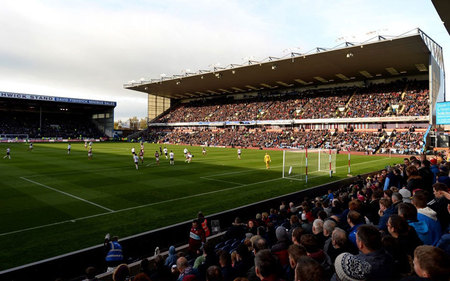 手前
