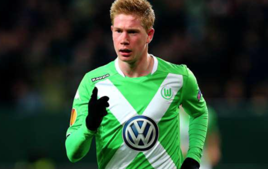 2025英雄联盟职业联赛有新规：增加赛季中期的转会期