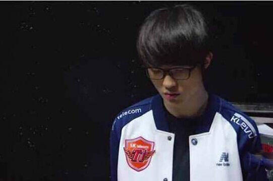 NIP群访 rookie ：想对Yagao说这版本对我俩都挺烦 都不喜欢AD中单